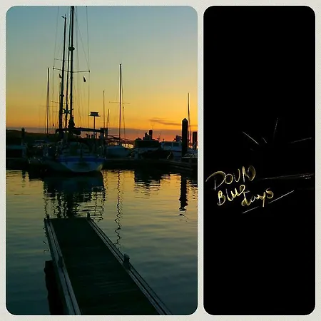 Yacht Blue Days Πλωτό κατάλυμα *
